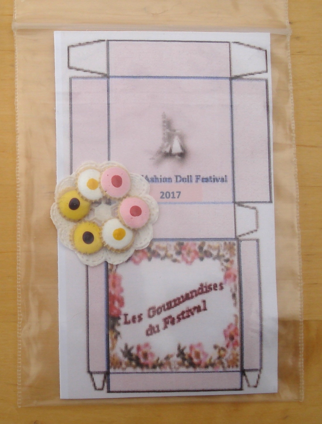 PETIT GTEAUX avec boite  gteaux ROSE 2